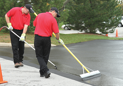 Hillsville, PA asphalt sealcoating road application by local sealcoating contractors