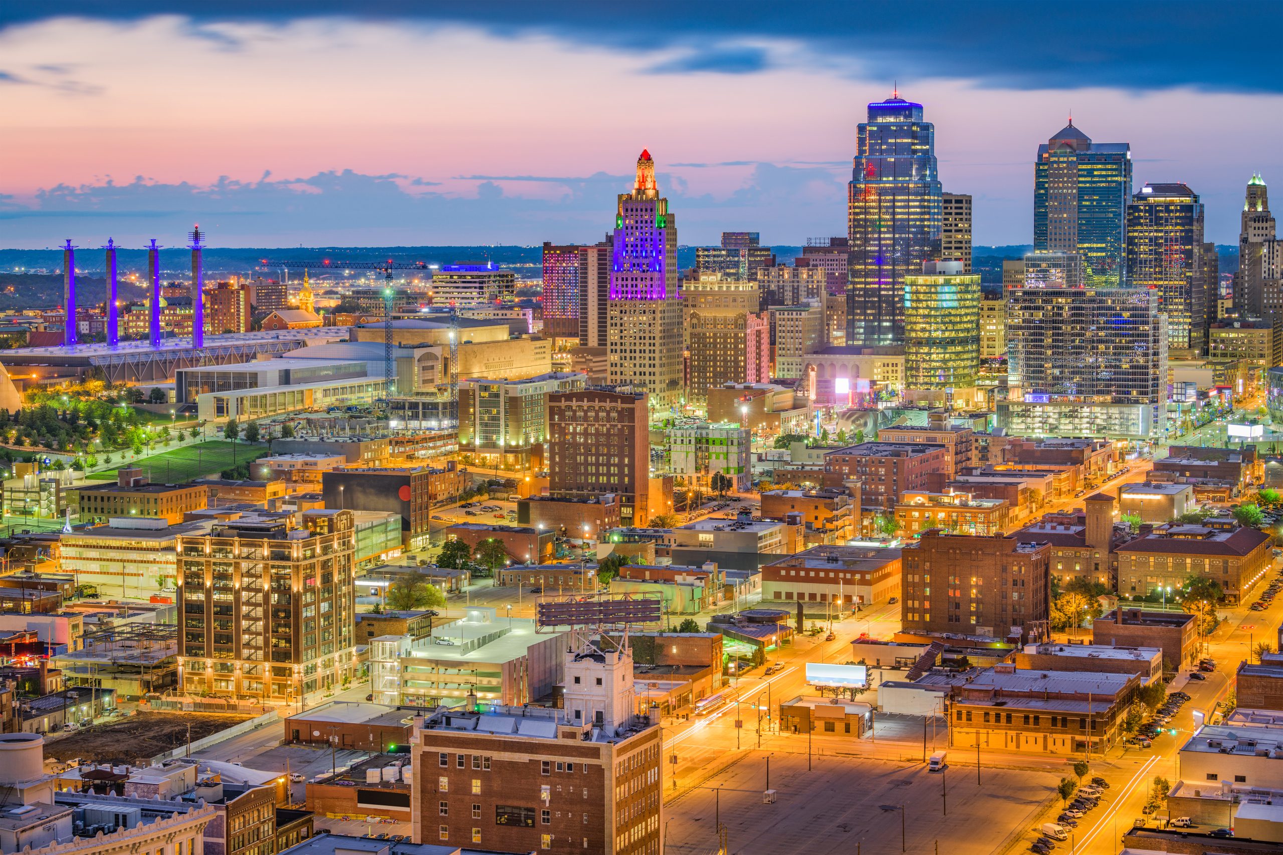 Kansas City, Missouri, USA downtown cityscape at twilight.