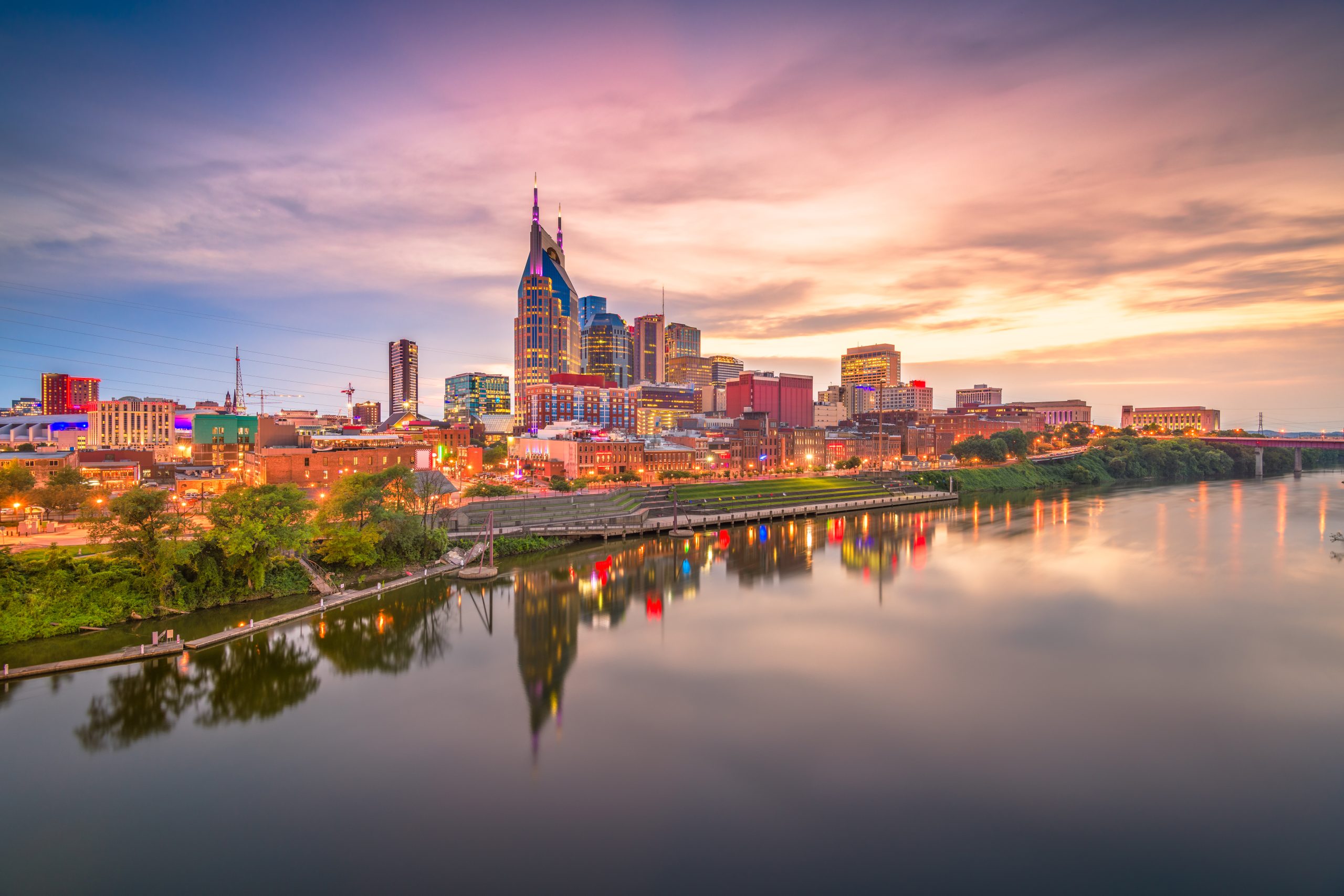 Nashville, Tennessee, USA downtown cityscape at dusk.